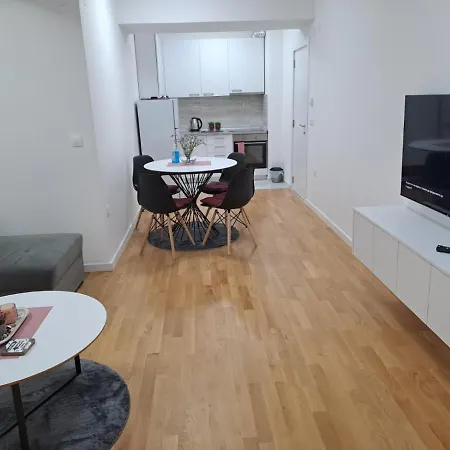 Centar Margarita Luxury Aprtment 아파트