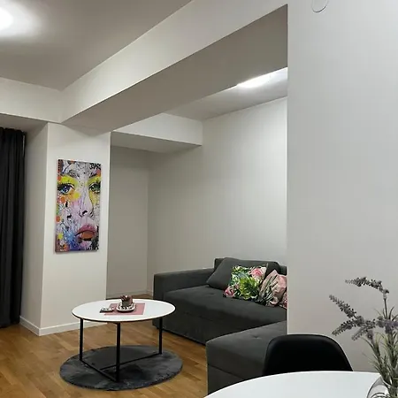 Centar Margarita Luxury Aprtment *